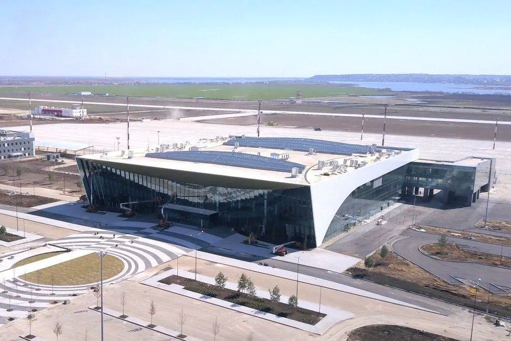 Административные и технологические здания нового аэропорта в сабуровке готовы почти на 50 процентов — иа «версия-саратов»