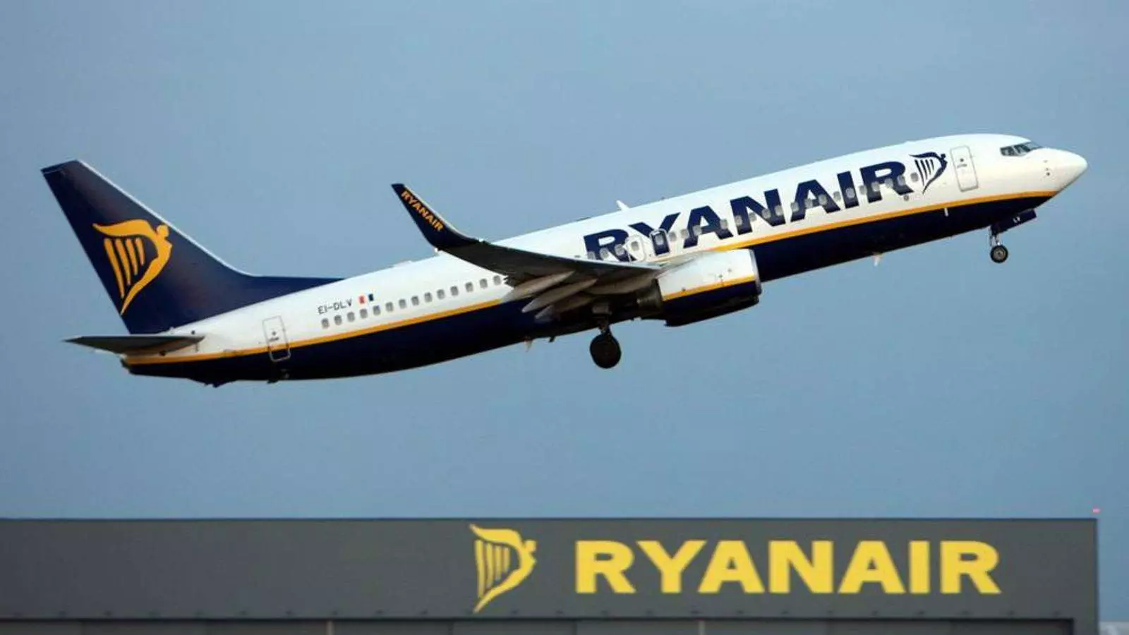 Ryanair: багаж и ручная кладь в 2021 году