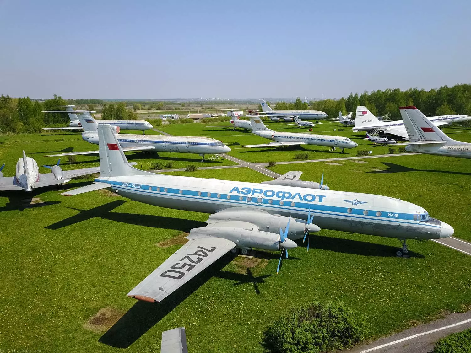 Музеи авиации. фото. музеи гражданской авиации россии. фото.