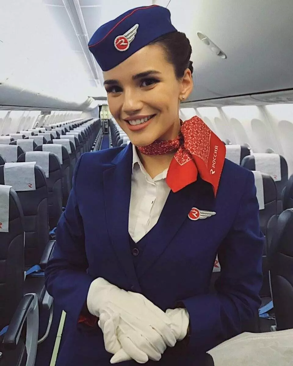 Зарплата стюардессы в аэрофлоте и других авиакомпаний россии в 2022 году
