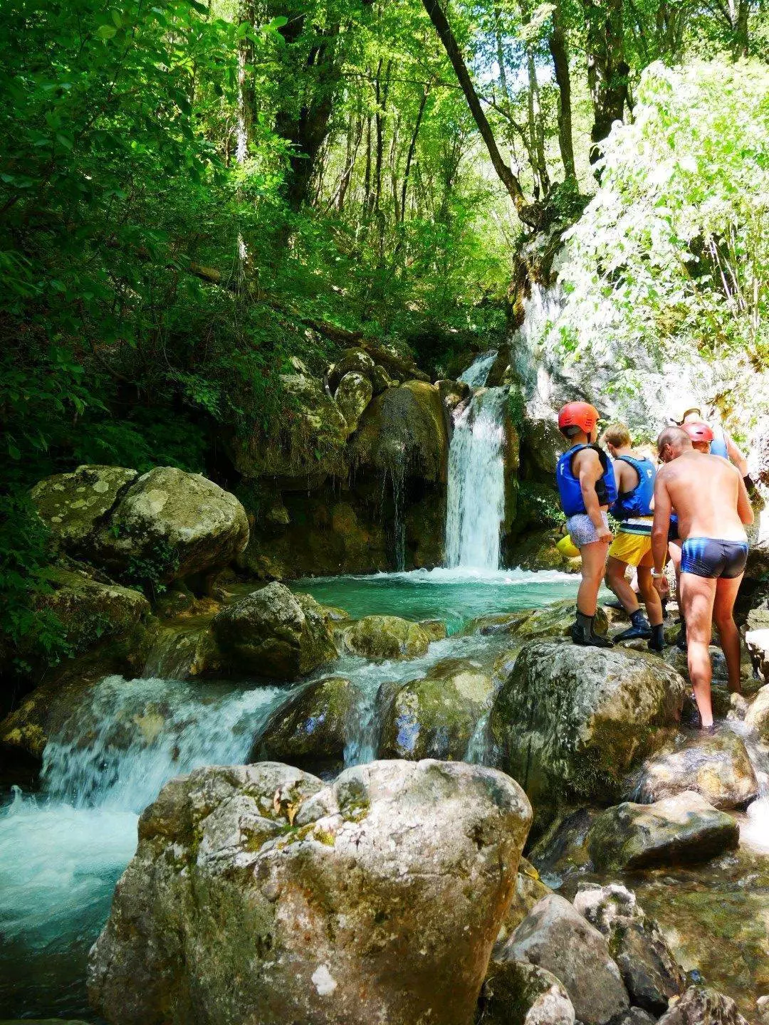 Рафтинг в Черногории на реке Тара
