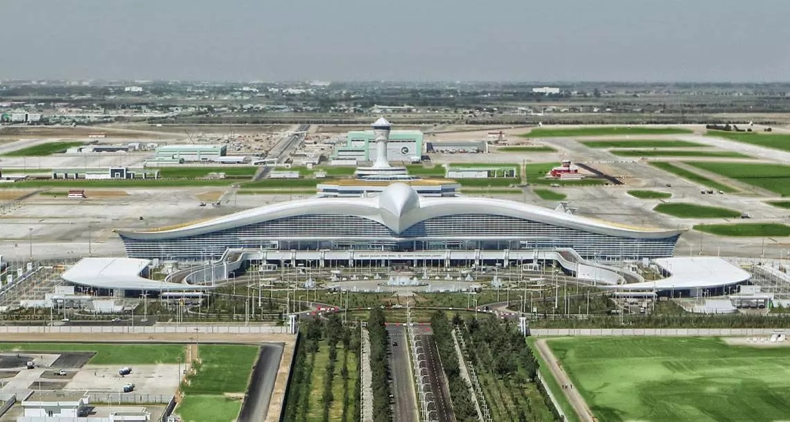 Международный аэропорт ашхабадасодержание а также история [ править ]