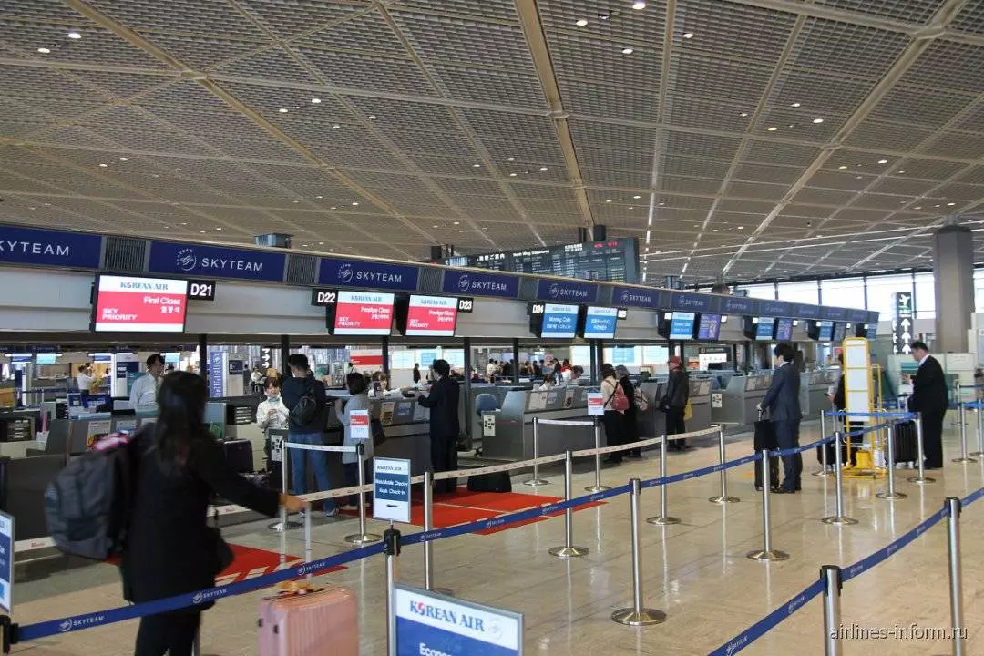 Японский международный аэропорт Нарита