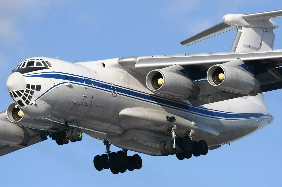 Ил 476 - новый военно-транспортный самолет, описание и технические характеристики, начало производства, цели и функции машины