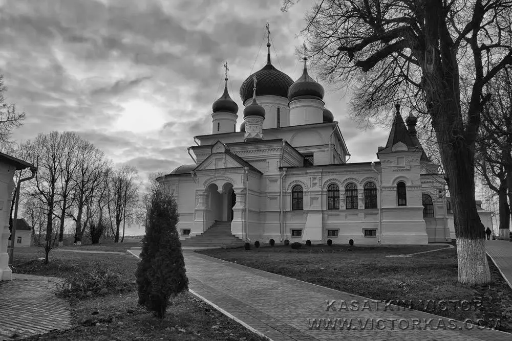 Готовый маршрут по Золотому Кольцу России на машине из Москвы