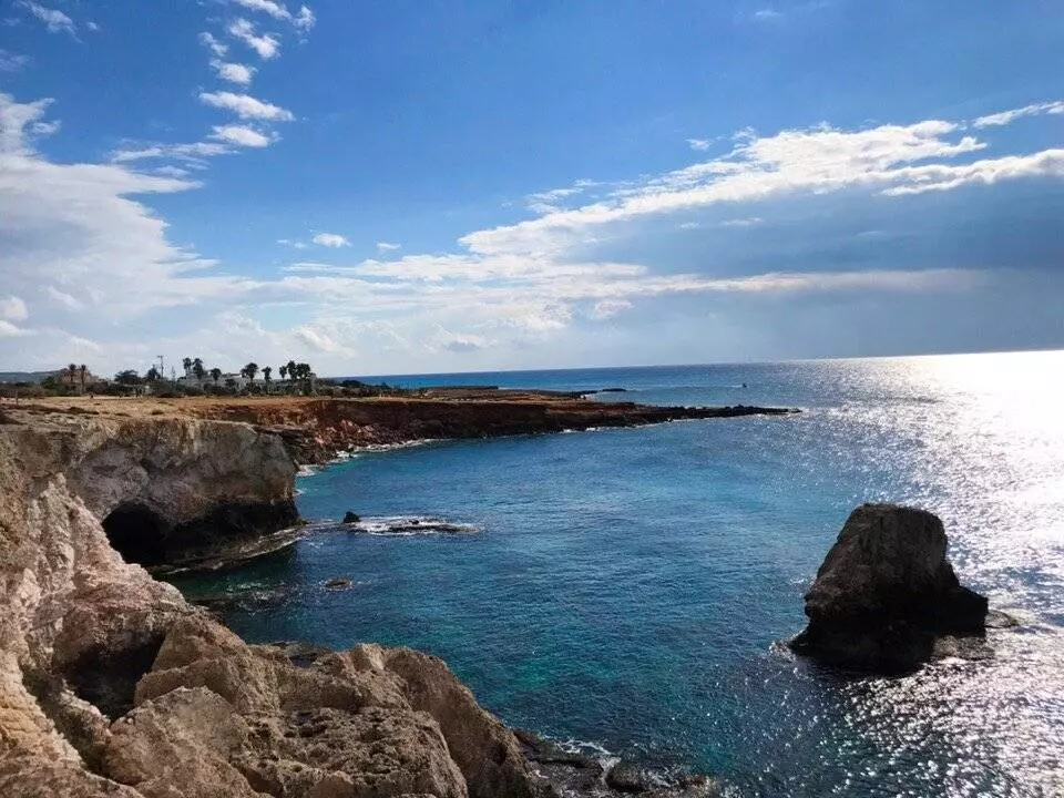 Когда лучше лететь отдыхать на кипр: сезон отдыха по месяцам: пляжный и туристический