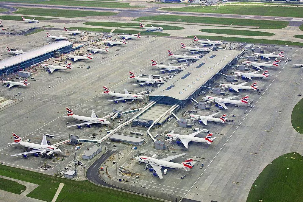 Самые большие аэропорты в мире: по площади, пассажиропотоку, топ 10