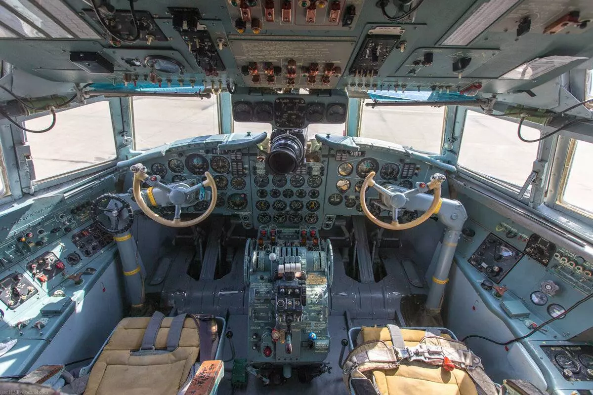 Самолет "ил-18": характеристики, фото салона и отзывы пассажиров :: syl.ru