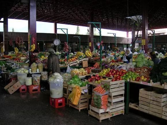 Рынок в городе Баре