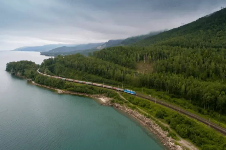 Байкальская железная дорога: Если вы любите железнодорожные путешествия, то Байкальская железная дорога станет незабываемым приключением-5