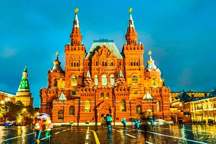 Исторический музей Москвы - это истинное сокровище, хранящее богатую историю города