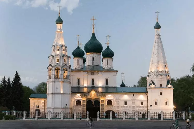 Церковь Ильи Пророка, расположенная в историческом центре Ярославля