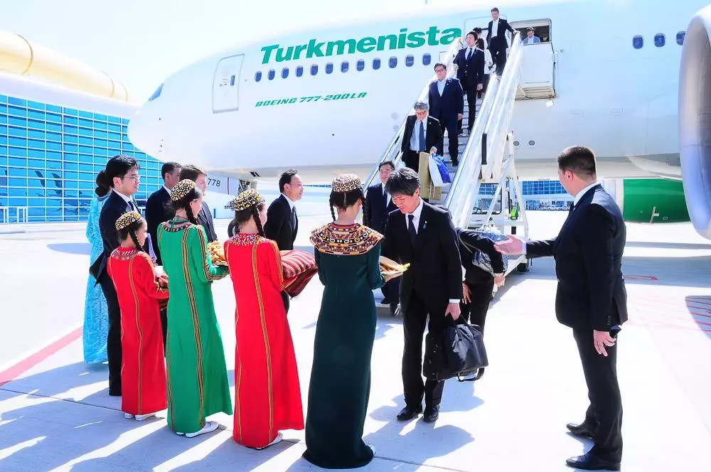 Туркменские авиалинии — официальный сайт