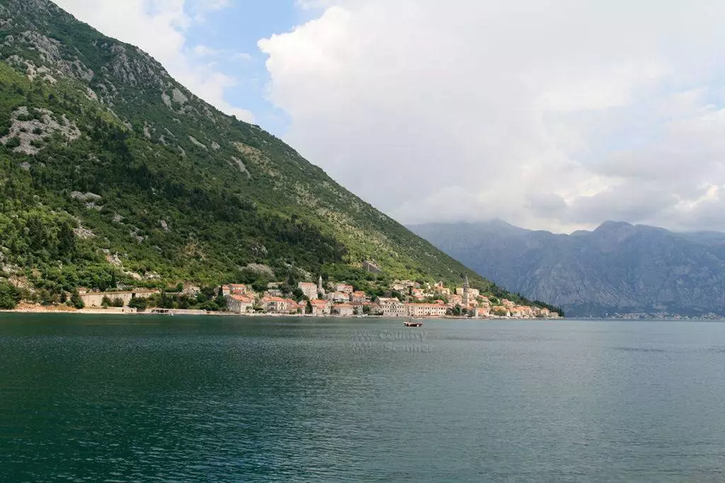 Деревня Негуши в Черногории