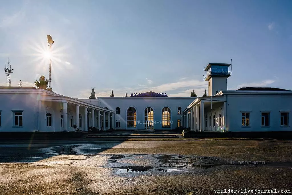 Аэропорты абхазии