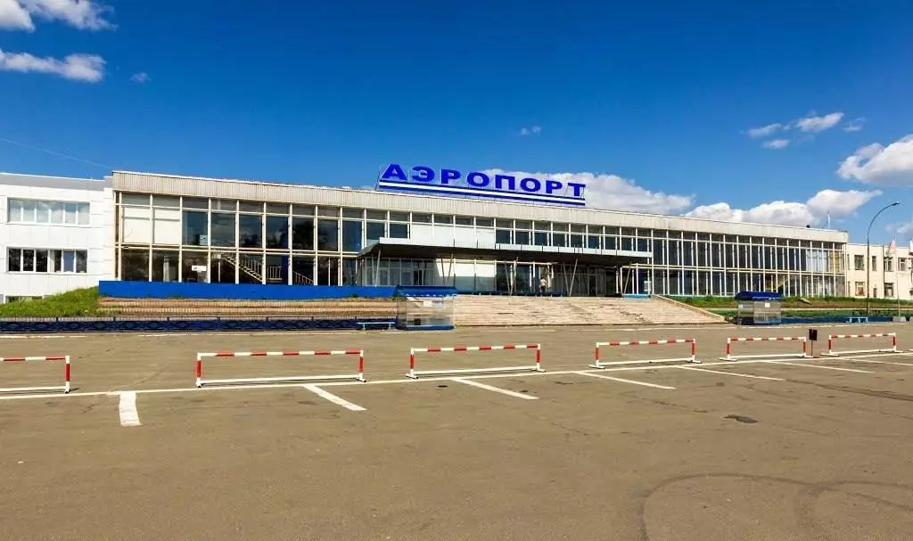 Международный аэропорт Братск на северо-западе Иркутской области
