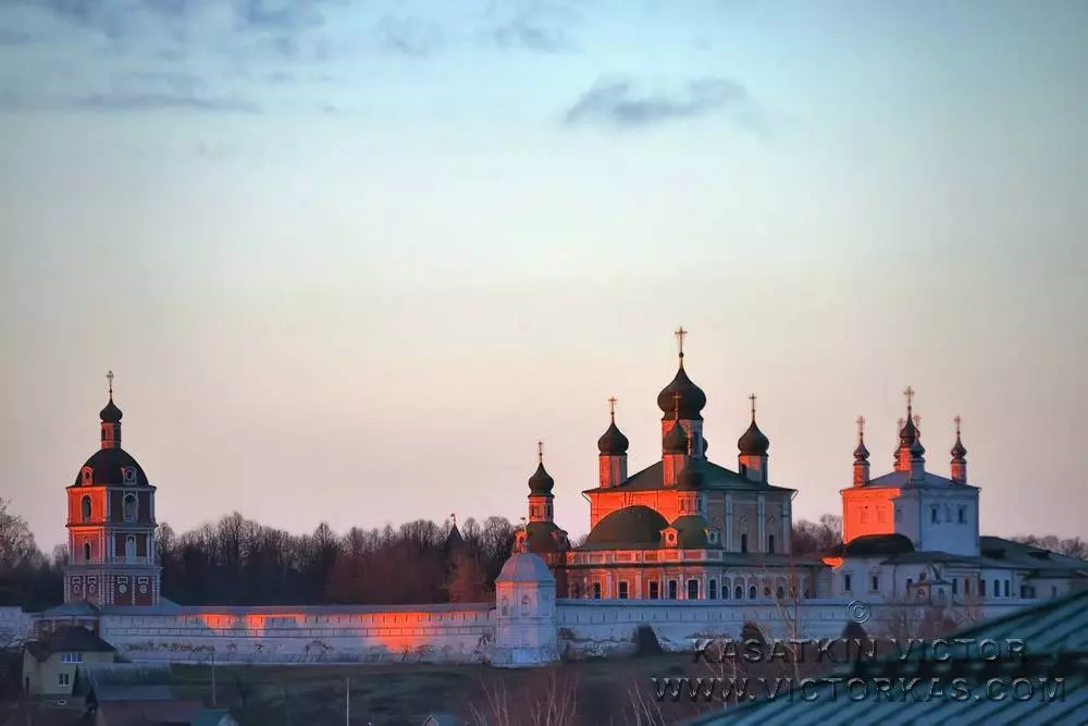 Готовый маршрут по Золотому Кольцу России на машине из Москвы