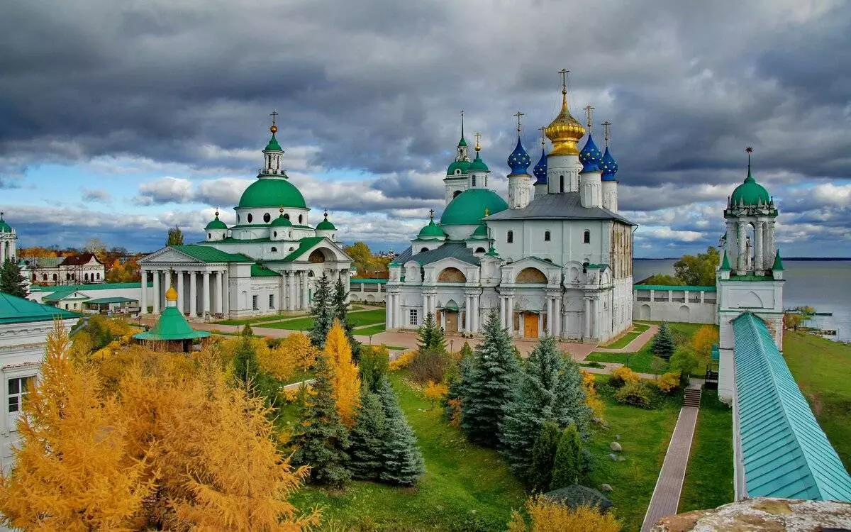 Россия 10 – достопримечательности центрального округа
