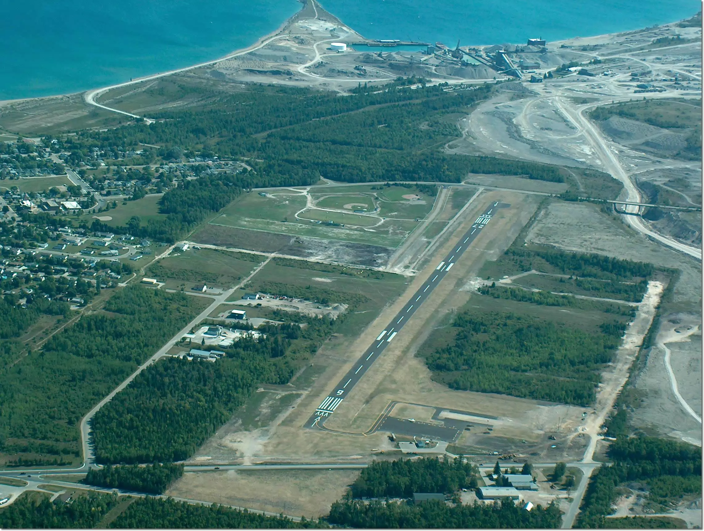 Есть ли аэропорт в новороссийске: какой ближайший, как добраться в аэропорт витязево