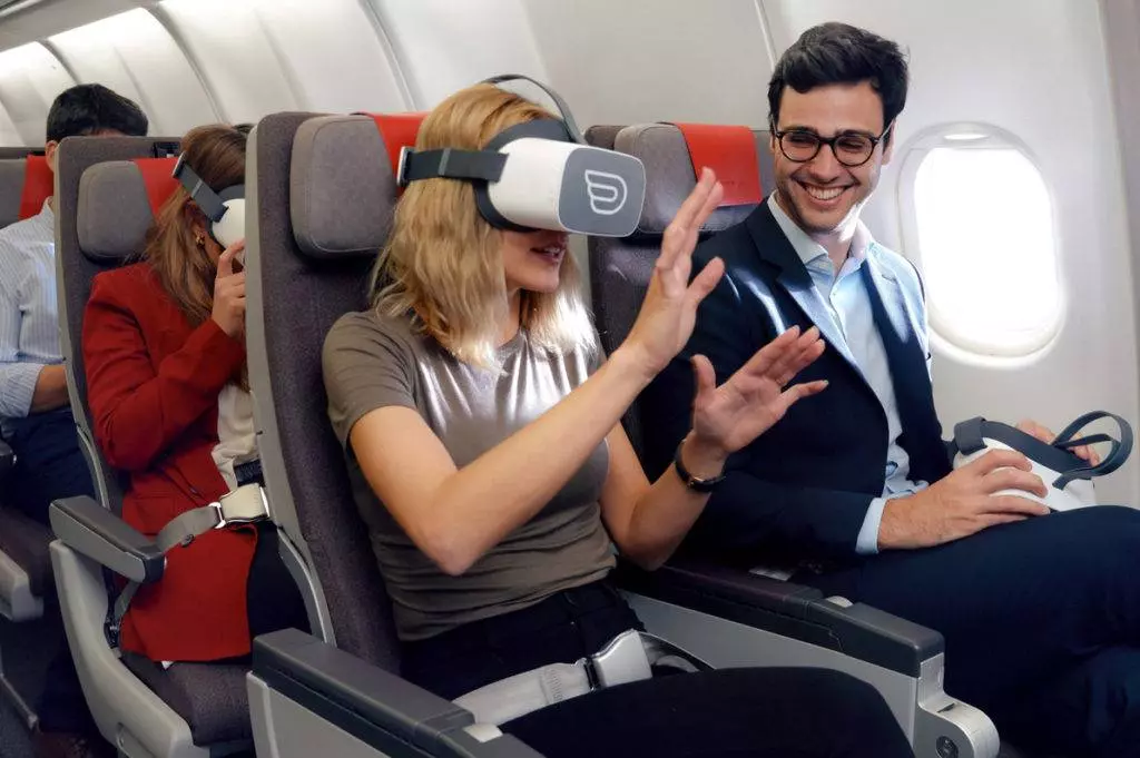 Wi-fi в самолёте: как подключиться к услуге и сколько это стоит? интернет в самолете: как это работает