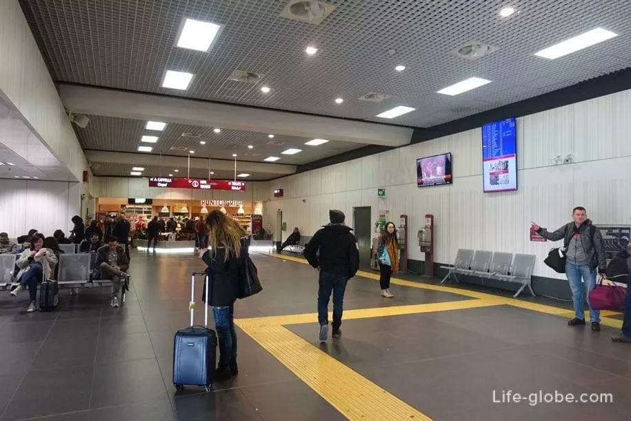 Все об аэропорте бергамо в милане (bgy)- онлайн табло вылета и прилета