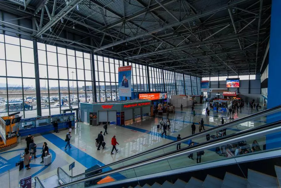 Стоянка аэропорт владивосток