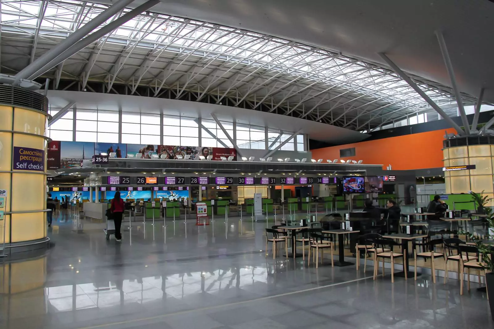 Международный аэропорт бориспольистория а также терминалы и инфраструктура