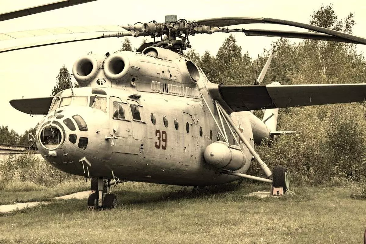 Российский тяжёлый транспортный вертолёт ми-6а  — каропка.ру — стендовые модели, военная миниатюра