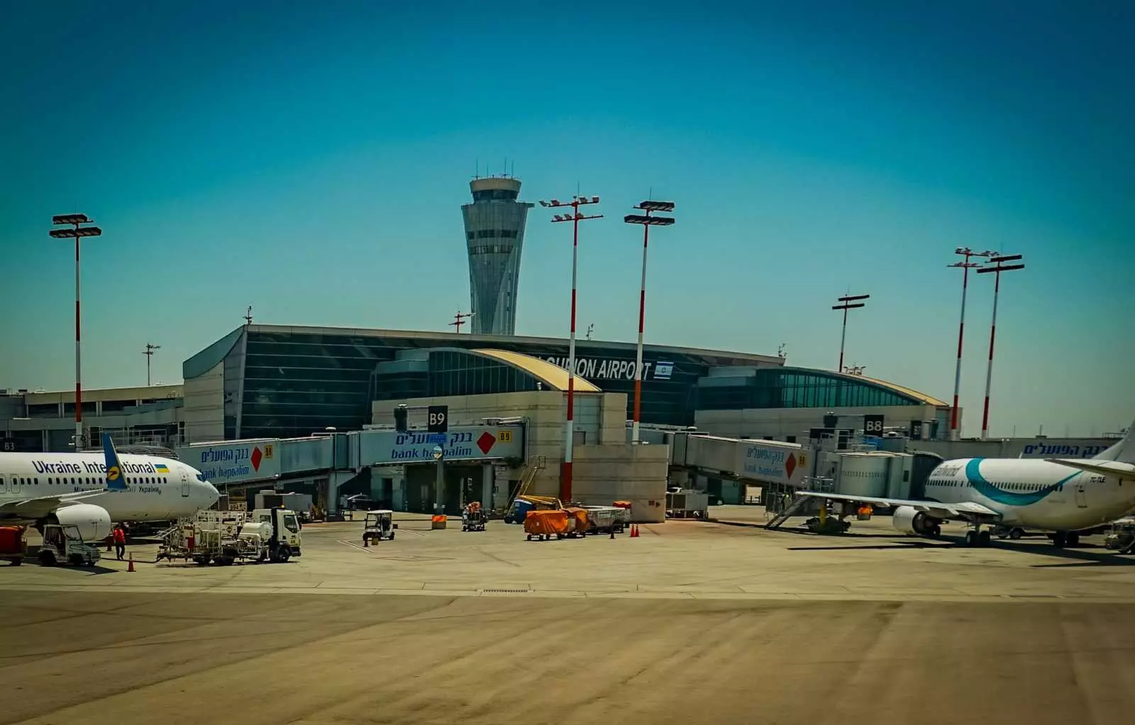 Аэропорт бен-гурион, тель-авив — как добраться, отели, терминалы, такси
