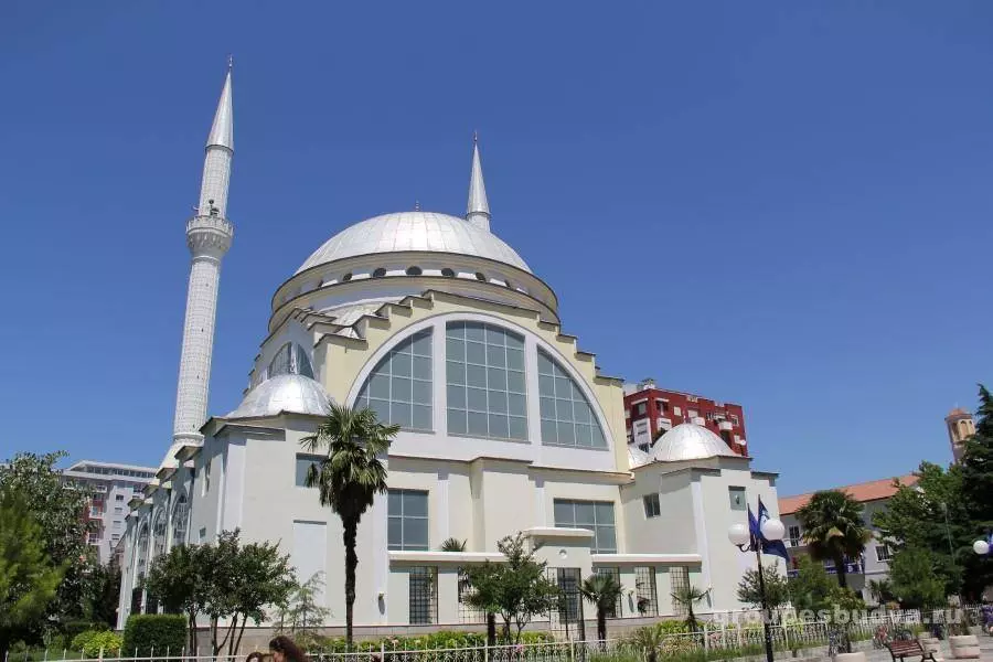 Из Черногории в Албанию на один день