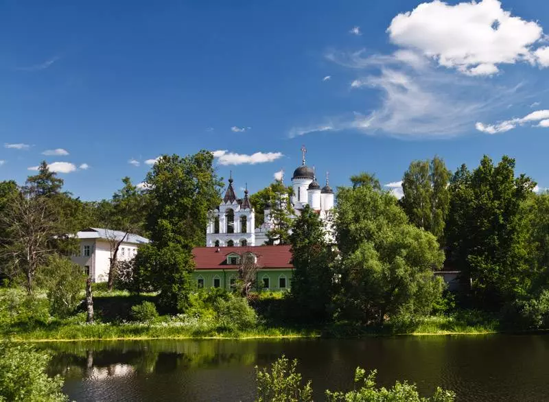 Музей-заповедник "горки ленинские": ленин, музеи и скульптуры