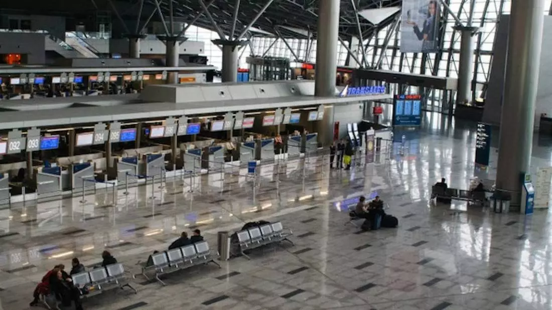 Большие и маленькие, современные и не очень: все аэропорты москвы