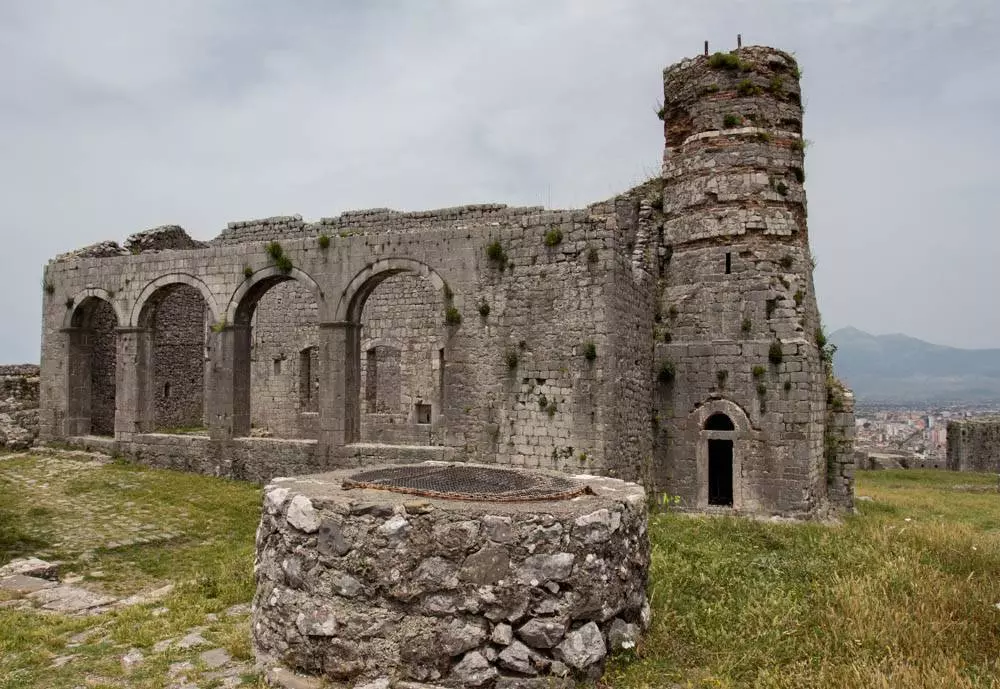 Форт Лесендро