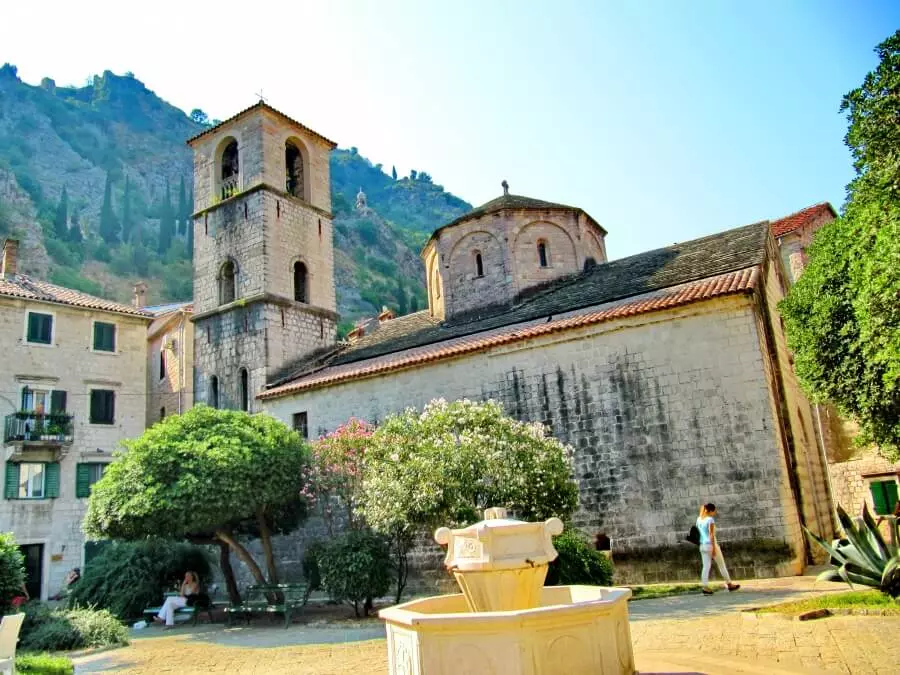 Куда съездить из Котора