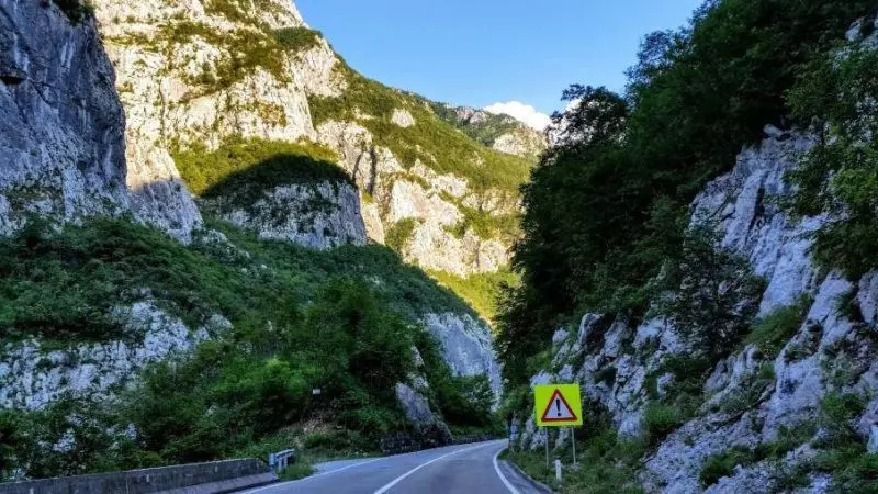 Все про алкоголь в Черногории