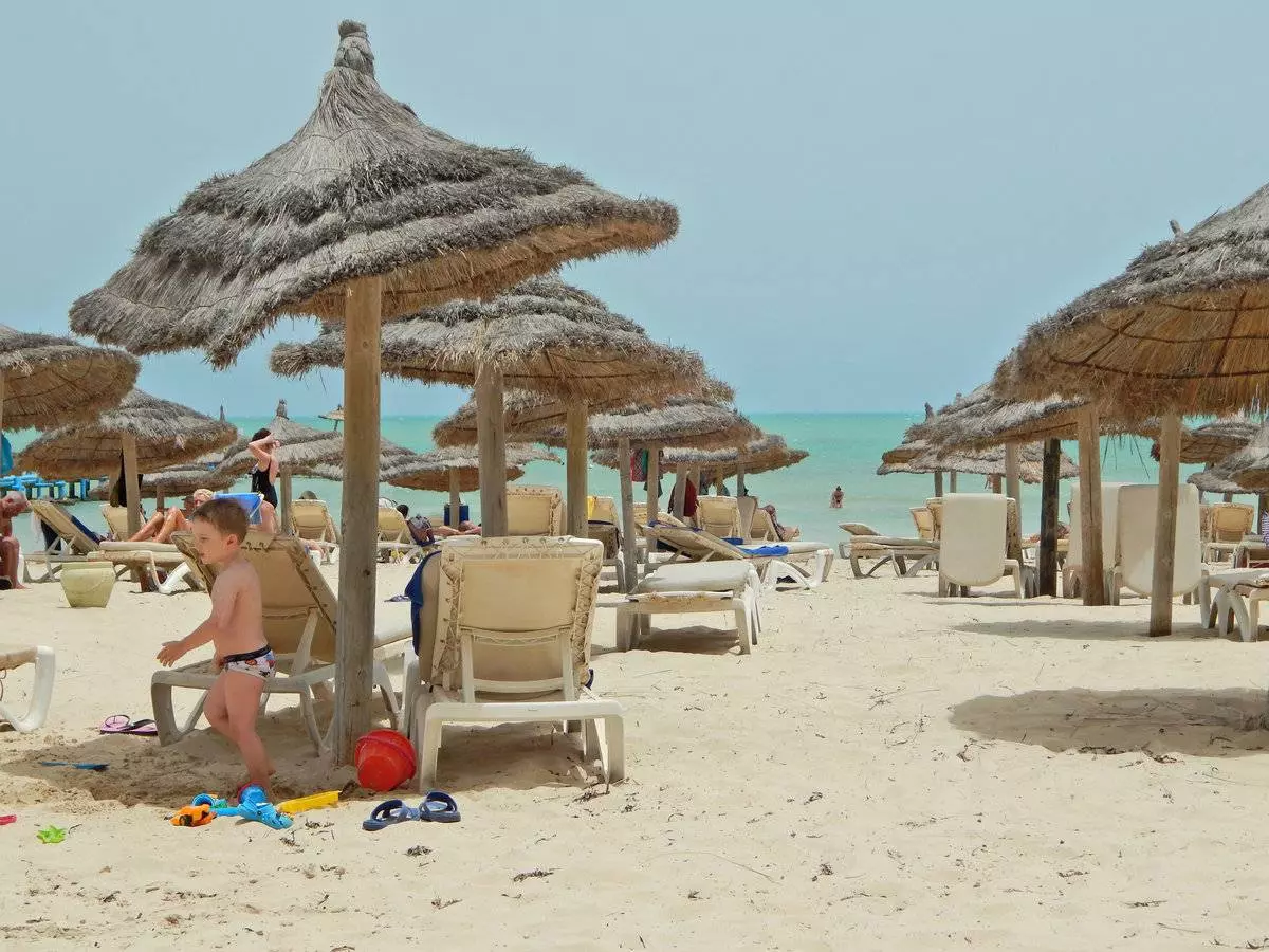 В какое время лучше ???? планировать поездку в тунис ????