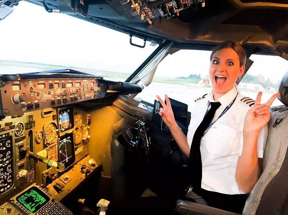 Может ли женщина быть пилотом?