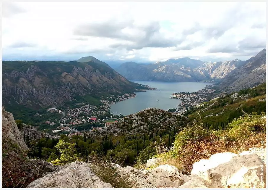 Деревня Негуши в Черногории