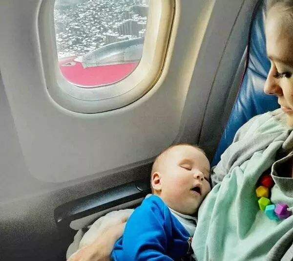 Перелет с годовалым ребенком на самолете: отзывы реальных людей | авиакомпании и авиалинии россии и мира