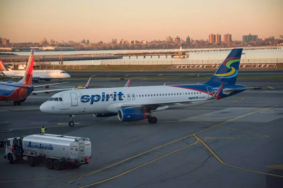 Spirit airlines (спирит эйрлайнс): описание авиакомпании, преимущества и недостатки, официальный сайт, происшествия, отзывы пассажиров