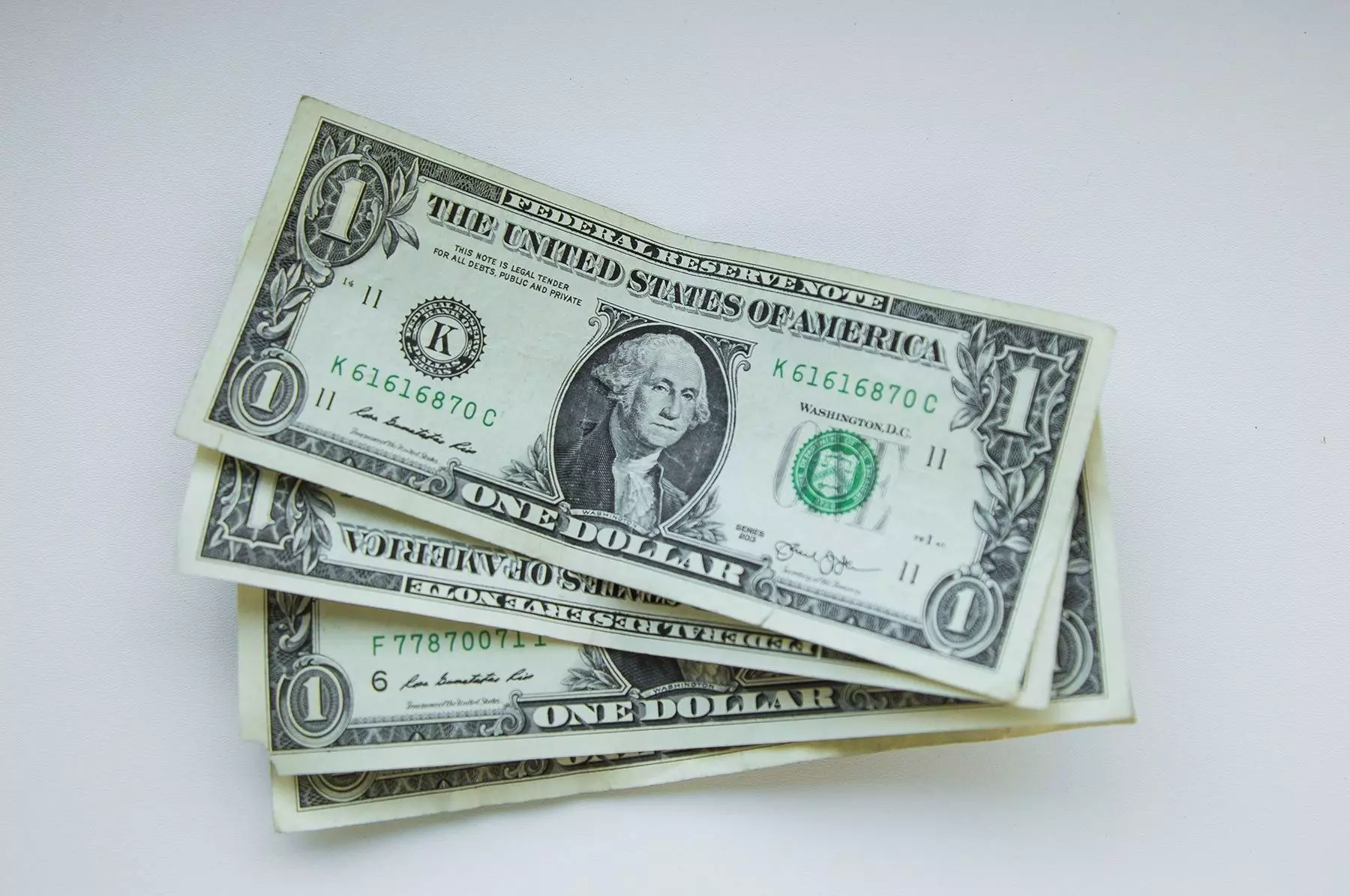 Обмен валюты Шереметьево: как узнать курс обмена