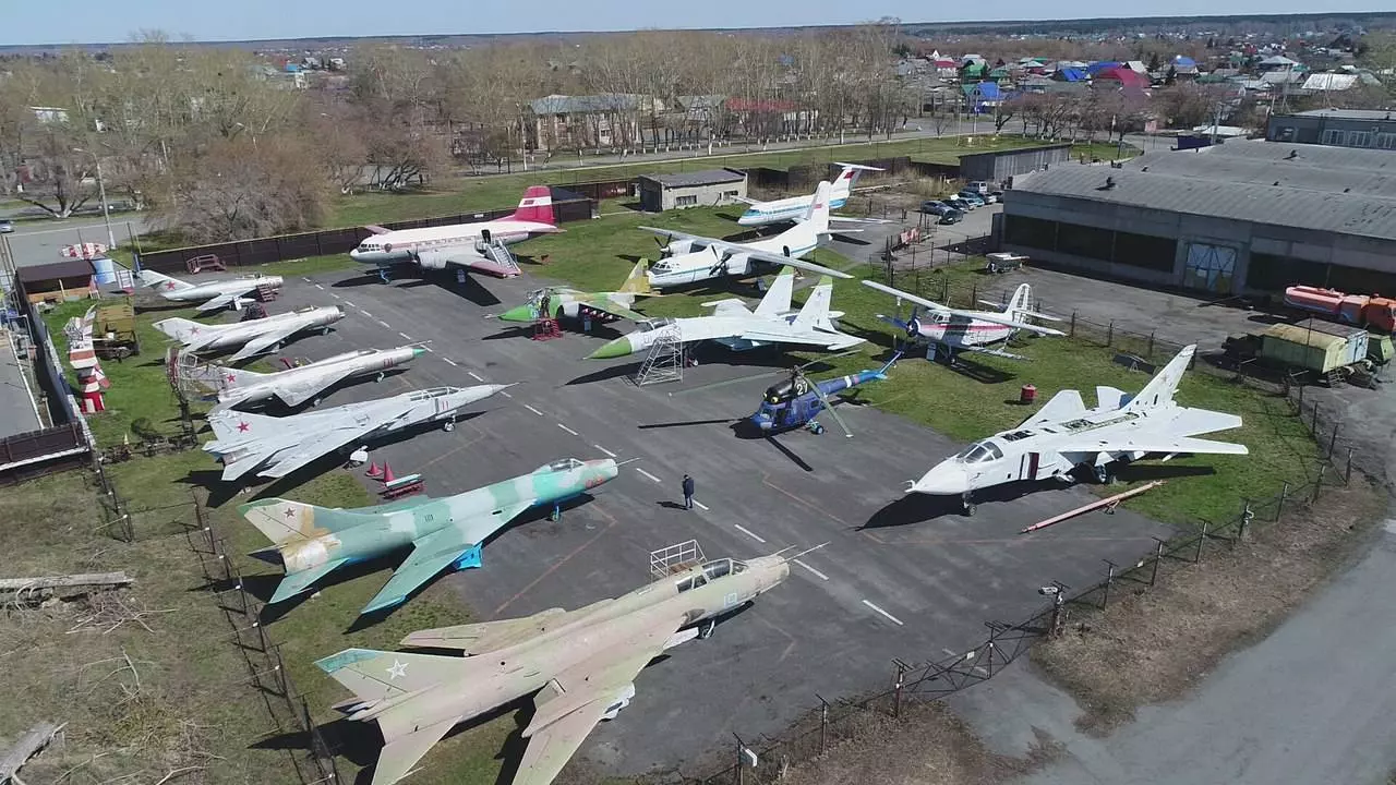 Курганский авиационный музей - вики