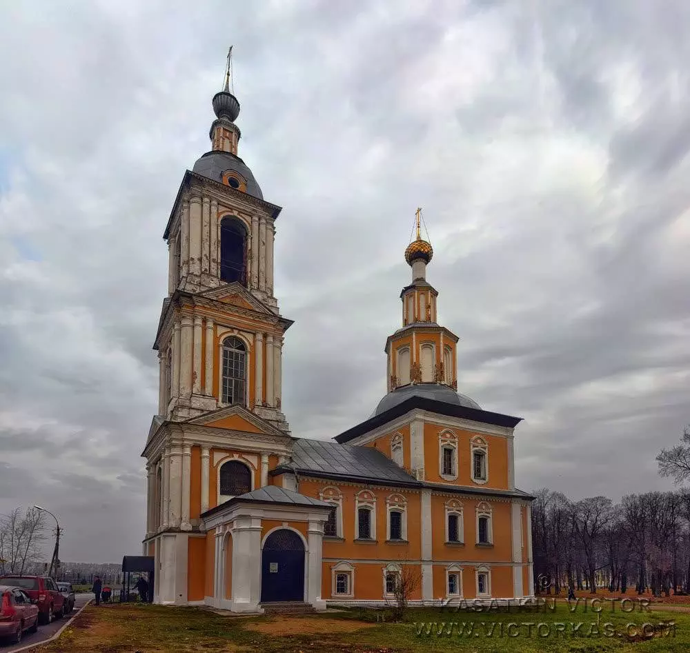 Готовый маршрут по Золотому Кольцу России на машине из Москвы