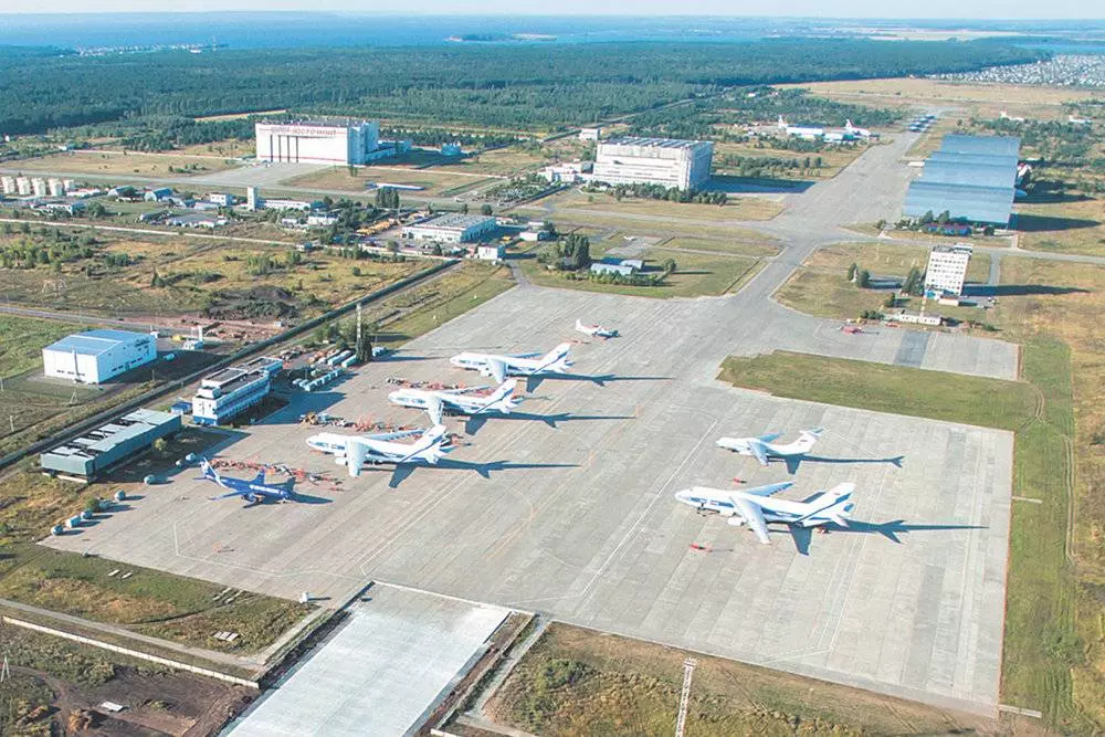 Аэропорт «восточный» (ульяновск): история, основные службы и особенности