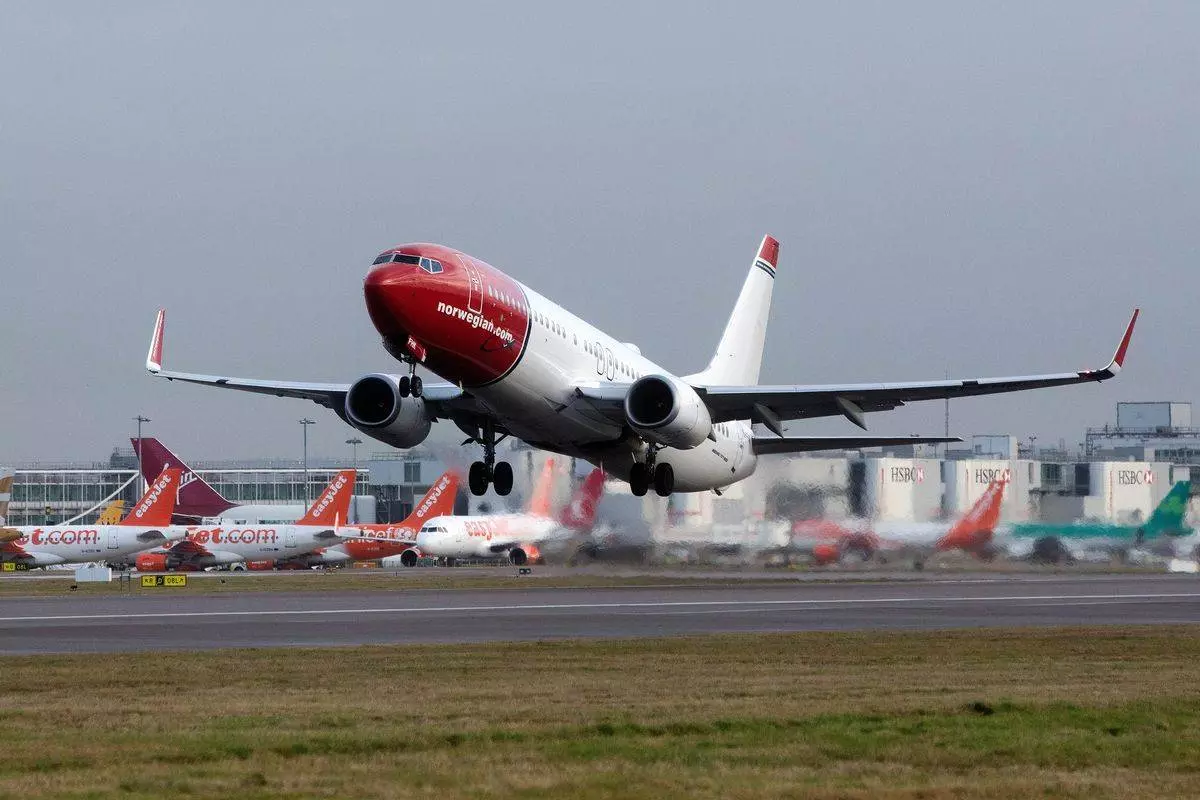 Norwegian airlines (норвегиан эйрлайнс, норвежские авиалинии): авиакомпания norwegian air shuttle (норведжиан эйр шафл), правила провоза багажа и ручной клади