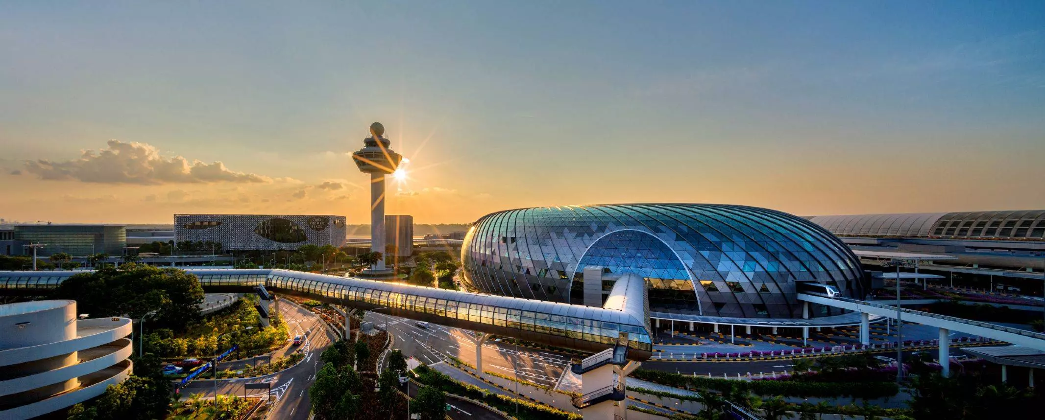 10 самых больших аэропортов в мире