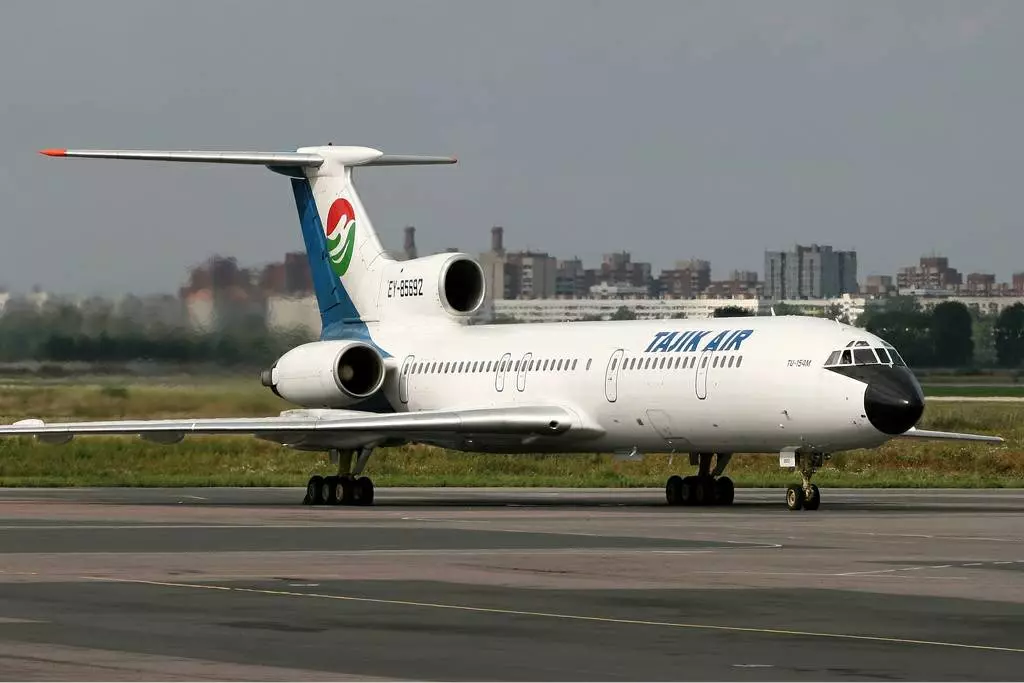 Авиакомпания таджик эйр