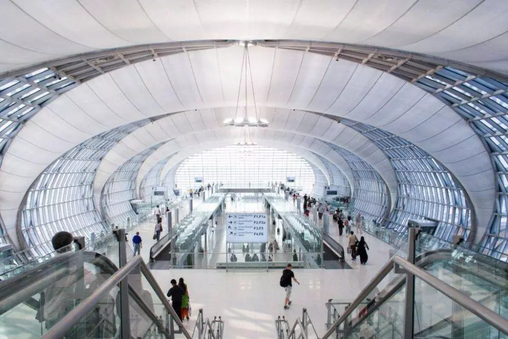 Как происходит перелет с пересадкой