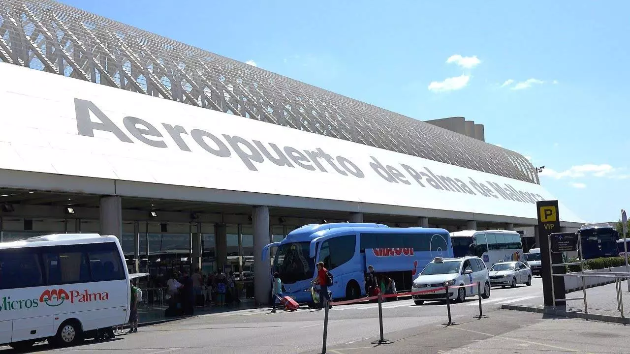 Аэропорт пальма-де-майорка в испании: онлайн табло вылета и прилета, официальный сайт