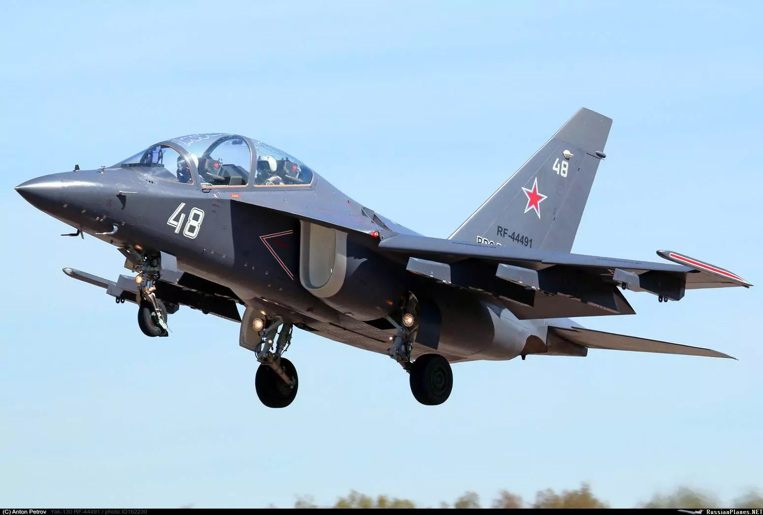 Як-130 фото. видео. скорость. вооружение. ттх